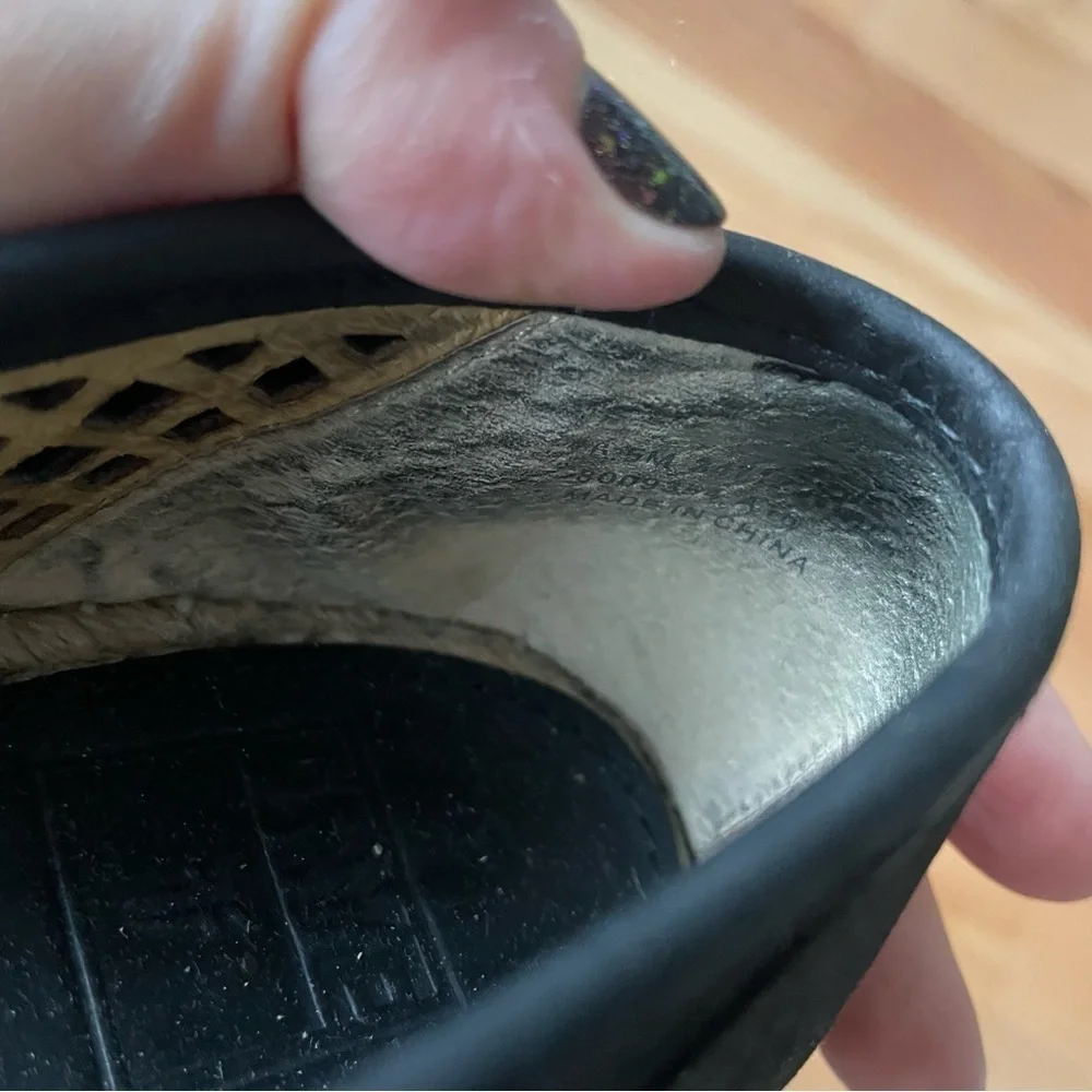 Frye Lee A Line Black Nubuck Leather Perforated Slip On Espadrille Flats Sz 6.5